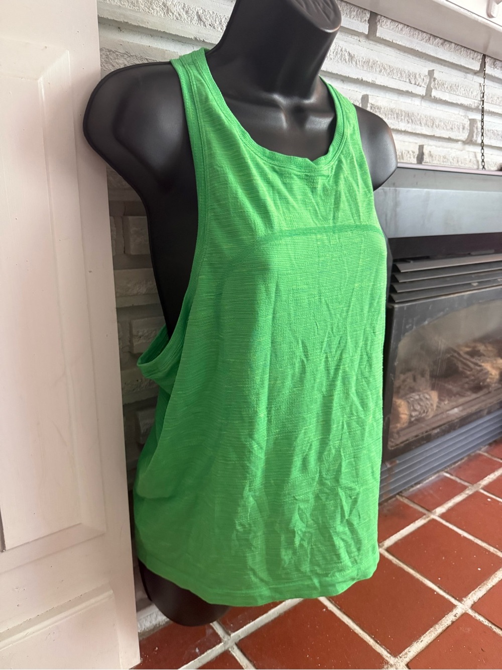 NEW with tags! Lululemon Green Women's Racerback Tank Top Size 14